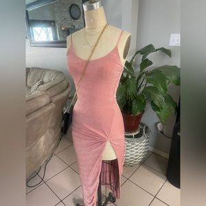 Dress only worn 1 time size Medium soft pink